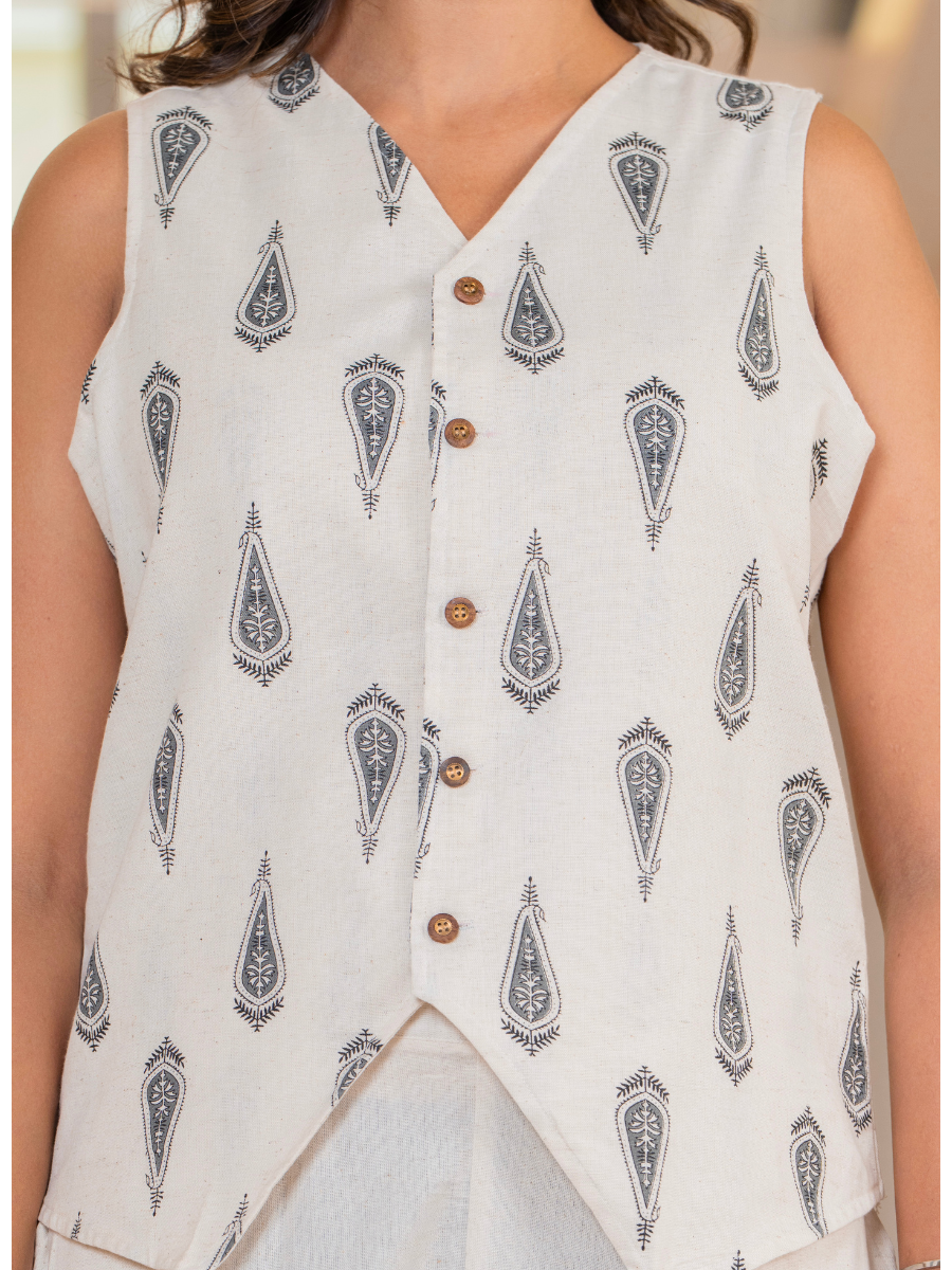 Ivory Linen Cotton Sleeveless Shirt Top – Hand Block Printed Elegance